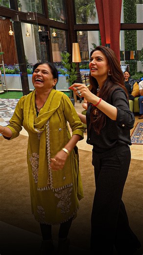Aunty ji rocks, rulers shocked! 👑😎 | Rise And Fall S2 | Prime Video and MX Player