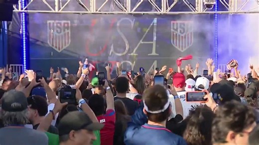 Angelenos celebrate USMNT's big win over Paraguay in FIFA World Cup Group D opener