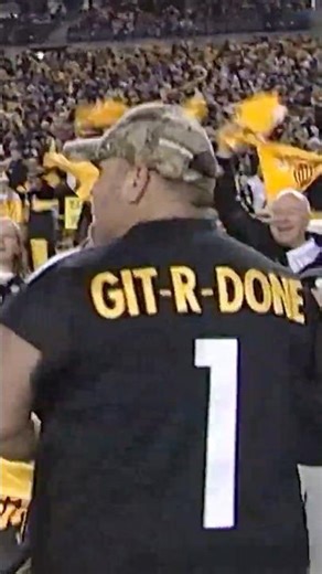 The Git-R-Done jersey from when Larry the Cable Guy led the Terrible Towel Twirl was a nice touch 👌