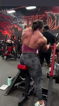 INSANE Back Muscle Definition! | Female Bodybuilder Workout