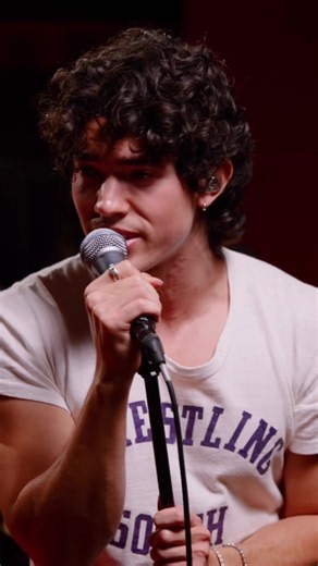 Ain't in LA Conan Gray - Adela (live)