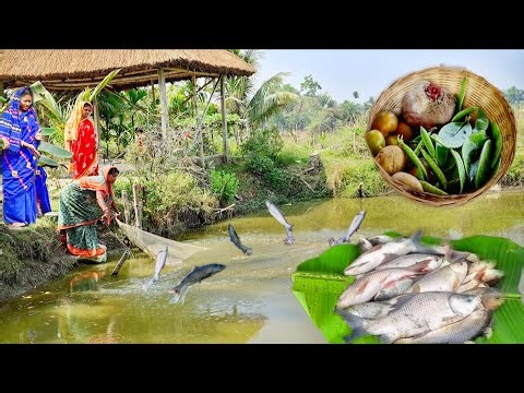 বাড়ির পুকুরে জাল দিয়ে মাছ ধরে গরমের স্বাস্থ্যকর ঝোল রান্না আর পাঁচমিশালি সব্জী রেসিপি 