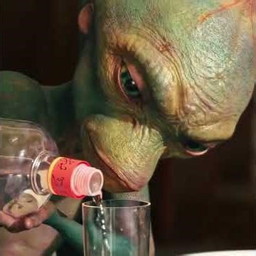 When an Alien Learns to Survive#shorts