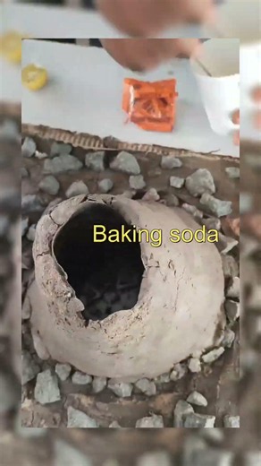 EPIC Volcano Eruption Model 🤯 🌋 | Easy School Project Science! #shorts