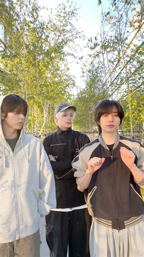 all up on you #TXT #SOOBIN #BEOMGYU #HUENINGKAI