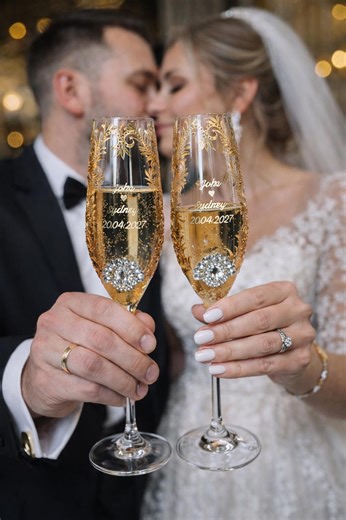 Luxury Personalized Wedding Champagne Flutes, Elegant Gold Glasses for Bride Groom, Custom Toasting Gift Set - Etsy
