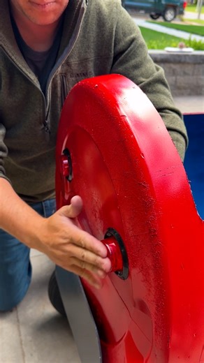 Fun DIY bike craft will amaze you! 🤩 Upcycled materials create an unforgettable biking experience the whole family will love! #diyprojects #upcycling #bikelife | Randy & Mandy