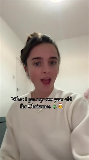 Christmas Gifts for Toddlers: Dressing Up Table Surprise