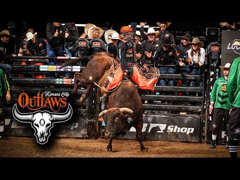 90-POINT RIDE: Hayden Welsh rides Cramer for 90.70 points | PBR Teams Highlight