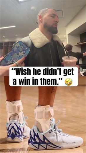 Klay was loving Steph wearing his kicks 🤝 (via MikeACurtis2/X)