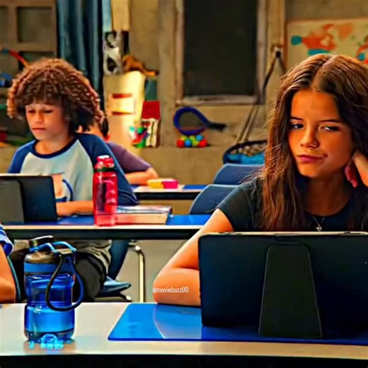 moviebuzz on Instagram: "We Can Be Heroes (2020) | Neck is like a noodles 1. We Can Be Heroes (2020) is a vibrant, family-friendly superhero film directed by Robert Rodriguez, serving as a standalone sequel to his 2005 hit The Adventures of Sharkboy and Lavagirl in 3-D 🎬🦸♀️! 2. Set in a world where superheroes (called “Heroics”) protect the planet, the story kicks off with a crisis: all the adult Heroics are kidnapped by evil alien invaders, leaving Earth defenseless 👽🌍😱! 3. The only hope? 