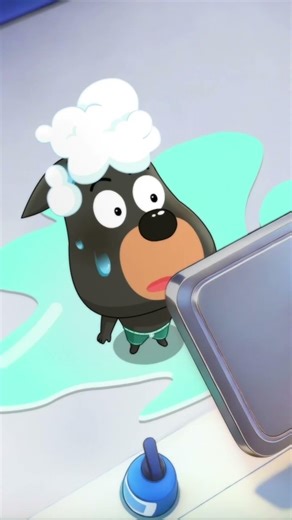 Shower Time Surprise! Grow-Grow Vines Everywhere #shorts