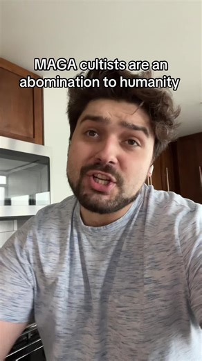 Chris Valenti (@valentivideos.alt)’s video of cult