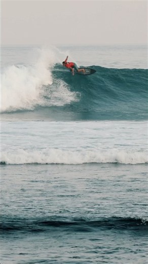 Surfing Uluwatu