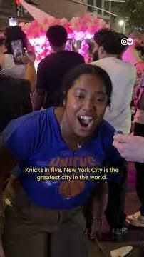 New Yorkers celebrate incredible Knicks NBA championship win | DW News