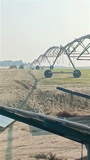 Center pivot irrigation system #pivot #irrigationsystem #irrigationmethod#CenterPivotIrrigation