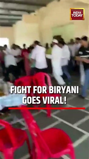 Fight Over Biryani Goes Viral: Wedding Turns Chaotic in Amroha #wedding #biryani #viral #amroha