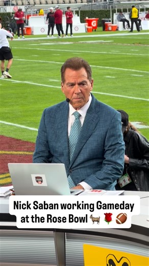 The GOAT is working hard in Pasadena. Nick Saban on the @collegegameday set at the Rose Bowl before Alabama takes on Indiana. 🏈🌹🐘 #RollTide #Alabama | Alabama Crimson Tide on AL.com