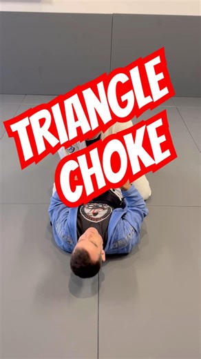 Triangle choke #bjj #bjjtechniques #bjjtraining