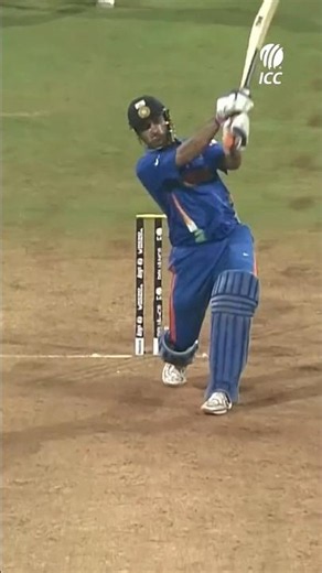 MS Dhoni’s ICONIC Winning Six! 🇮🇳 #worldcup2011 #cricketshorts #msdhoni #shorts