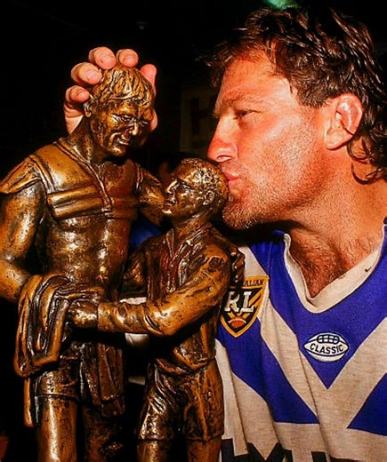 RUGBY LEAGUE LEGENDS 🏉 | 1995: Terry Lamb, captain of the Bulldogs kisses the Winfield Cup after winning the ARL Grand Final between the Canterbury Bulldogs and the Manly Sea ... | Facebook