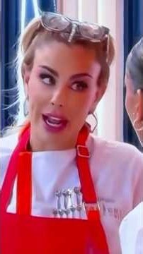 ¡NINEL VS KELLY! 🥊😱 sube la tension entre ambas y casi se van a los GOLPES #TopchefVIP #Telemundo