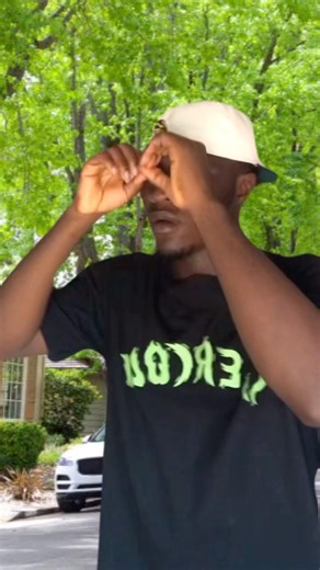 When you see an alien on a tree 😅#shorts #trend #foryou