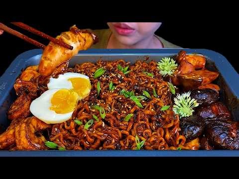 Spicy Seafood Black Bean Noodles, Mushrooms * MUKBANG SOUNDS *