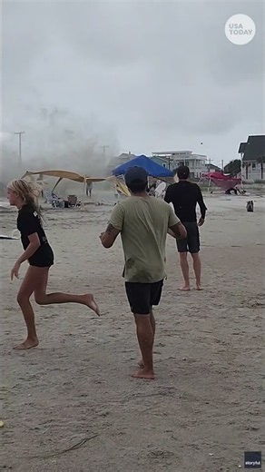 Waterspout turns into tornado at South Carolina beach