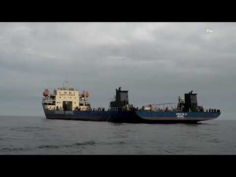 US blockades Iranian ports despite hopes for more talks