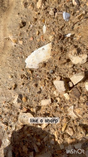 Backwards! #arrowhead #arrowheadhunting #nativeamerican #artifacts #artifacthunting #rockhounding