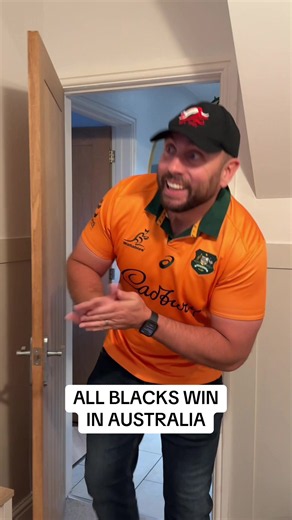All Blacks beat the Wallabies in Sydney 🏉 What did you think of the game? 🇦🇺🇳🇿 #Rugby #TheRugbyGuy