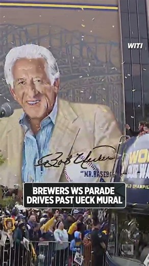 Ueck watching over the Brewers World Series parade. #mlb #baseball #worldseries