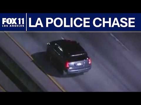 Police chase underway in Los Angeles