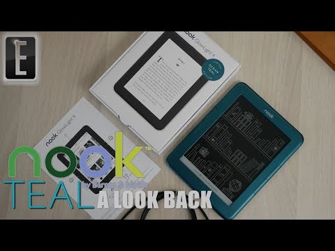 Nook Glowlight 4 in TEAL | A Look-Back