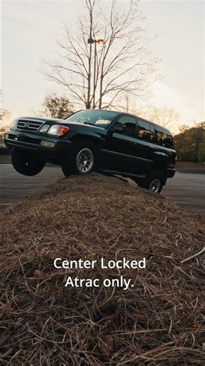 100 Series Land Cruiser Flexing! Testing Locking Diffs