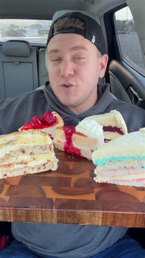 Cheesecake Factory keeping my sweet tooth going in 2026 #cheesecakefactory #fypシ #mukbangeatingshow #foodie #eating