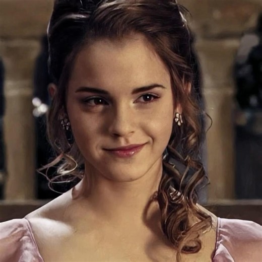 Emma Watson: Why Fans Call Her 'Too Beautiful'