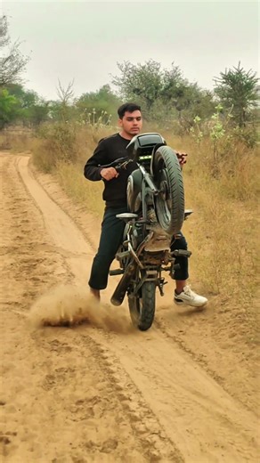 Splendor stunt 💪🏻❤️‍🔥