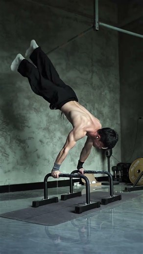 Start with a zero-frame Russian-style lean#Daily training#Bodyweight fitness#Strength