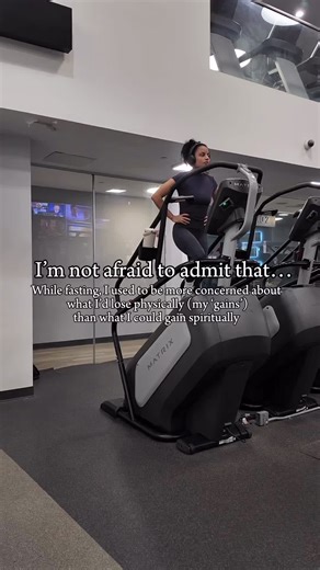 I used to think the point of working out was just to look good. Even while fasting, I was more concerned about losing my gains🥲 than what I could gain spiritually. There were definitely seasons that I simply did not want to fast because I didn’t want to lose muscle (Like girl be so for real lol). But these were REAL feelings! And if you have felt this way, or currently feel this way, you’re not alone! Then God gave me a revelation that changed everything: Your body is not a project. Your body i