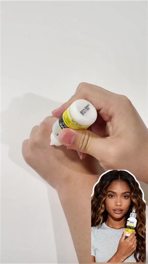 Wig Falling Off: An Unexpected Moment