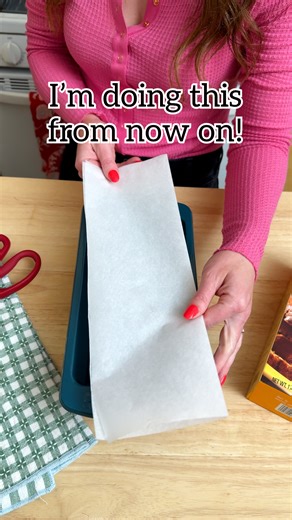 Smart Bakers Trick! 🍞 Easy technique for lining loaf pan with parchment paper! #baking #bread This original video was produced by Network Media, LLC and Jeff & Lauren Productions. | Home Hacks & Easy Snacks