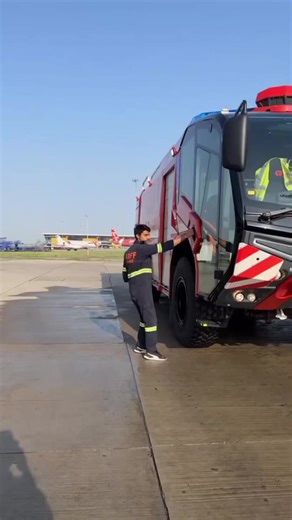 Why Are Airport Fire Trucks So Special? #foryoupage #fyp #foryou | Fire Truck Videos