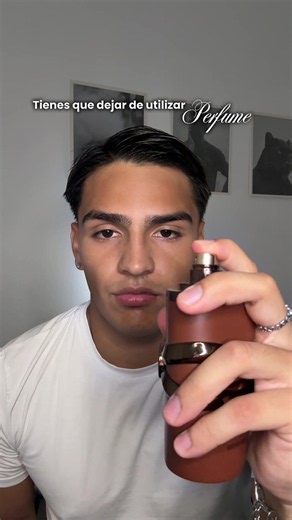 Cómo ponerse perfume correctamente: guía rápida y consejos