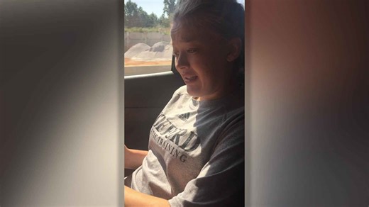 Girl believes she is engaged following wisdom teeth extraction