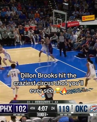 Dillon Brooks with the putback 🤣