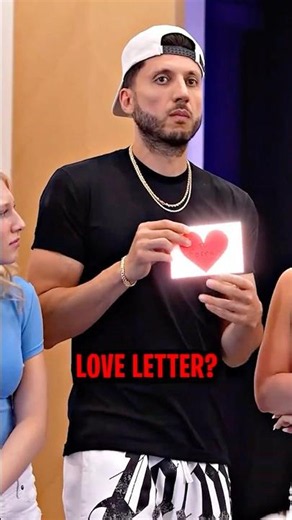 King Ferran Found A Secret Love Letter!