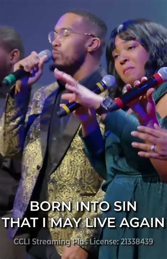 Now Behold The Lamb (LIVE Short Performance)