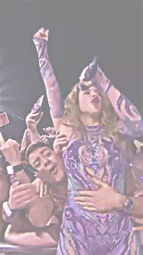 SHAKIRA CONCERT 💕